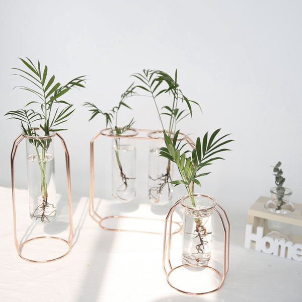 Gold Modern Silhouette Vases